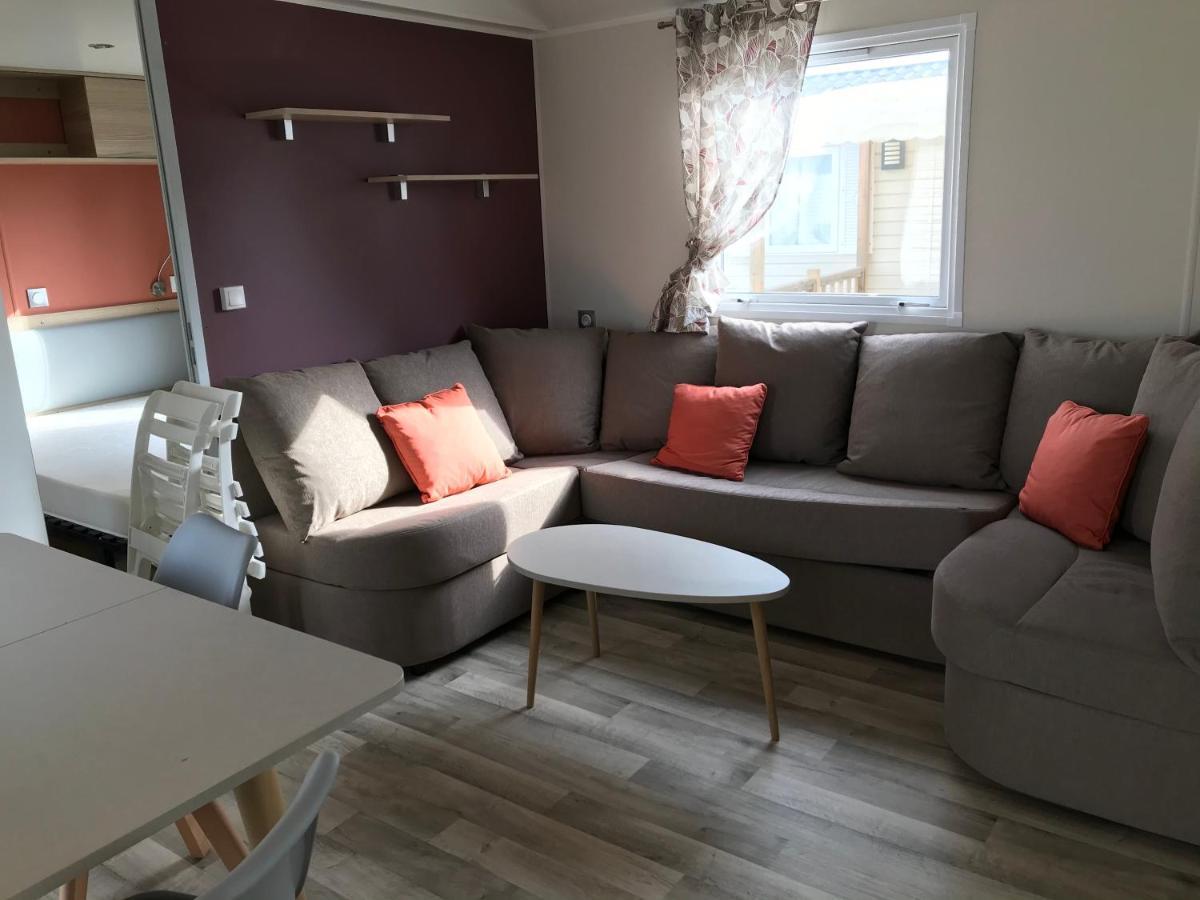 Mobil Home Camping Le Mar Estang Bord De Plage Canet-en-Roussillon Bagian luar foto